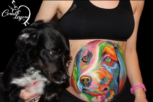 Belly Painting perro de colores